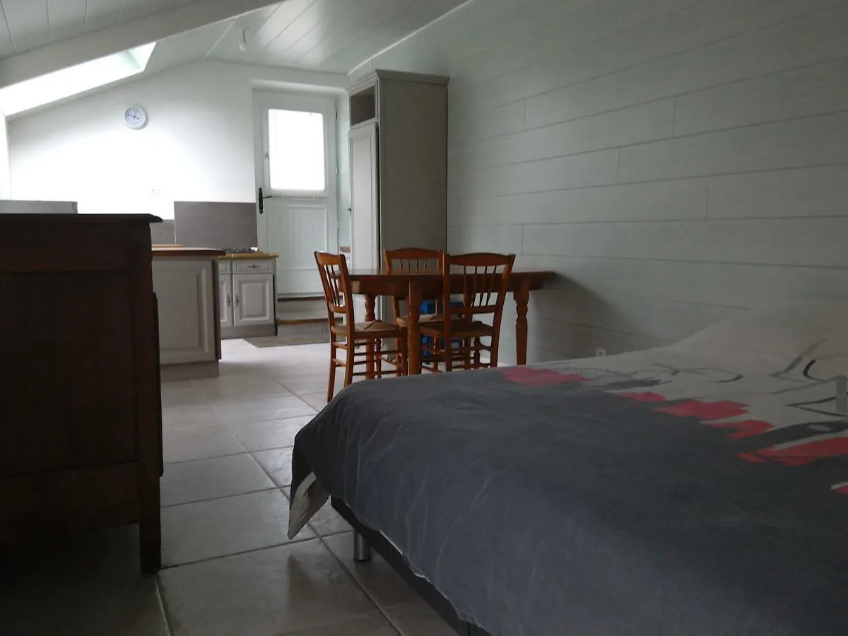 Holiday home Studio En Campagne La Chapelle-Neuve